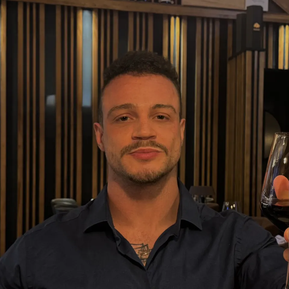 Retrato do fundador da Gumo Web Solutions